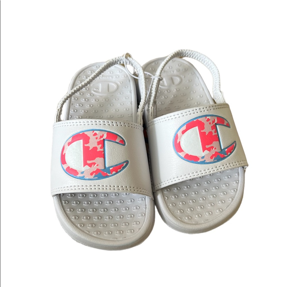 Champion Girl Slides NWT Size 9